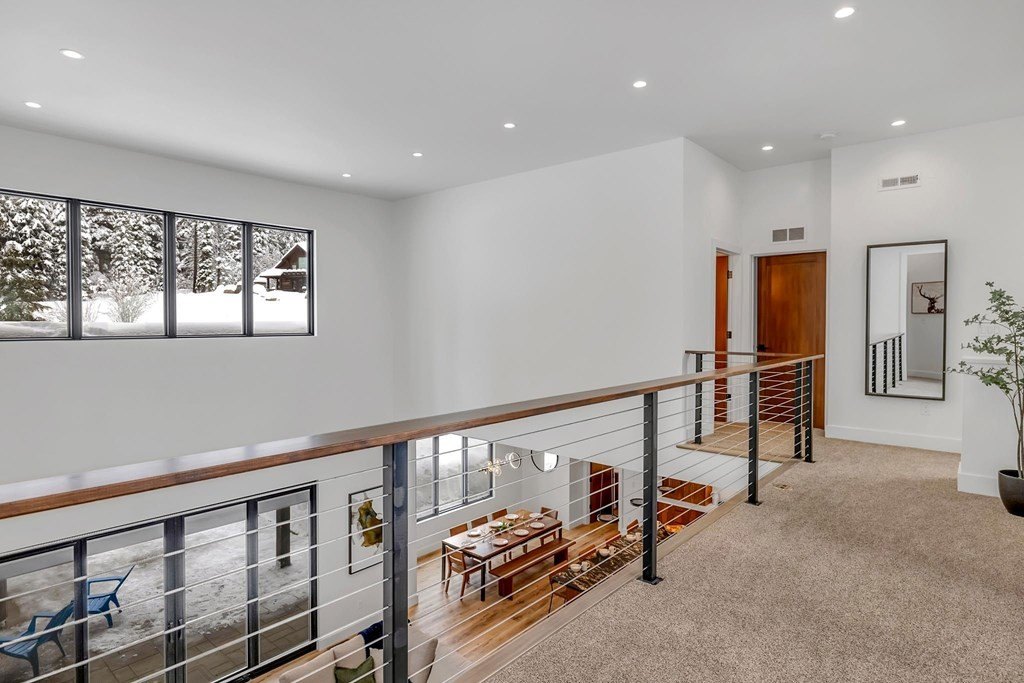 Donnelly, Idaho, 83615, United States, 4 Bedrooms Bedrooms, ,4 BathroomsBathrooms,Residential,Forsale,1996713