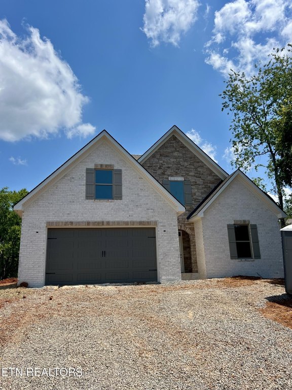 Maryville, Tennessee, 37801, United States, 3 Bedrooms Bedrooms, ,3 BathroomsBathrooms,Residential,Forsale,1942429