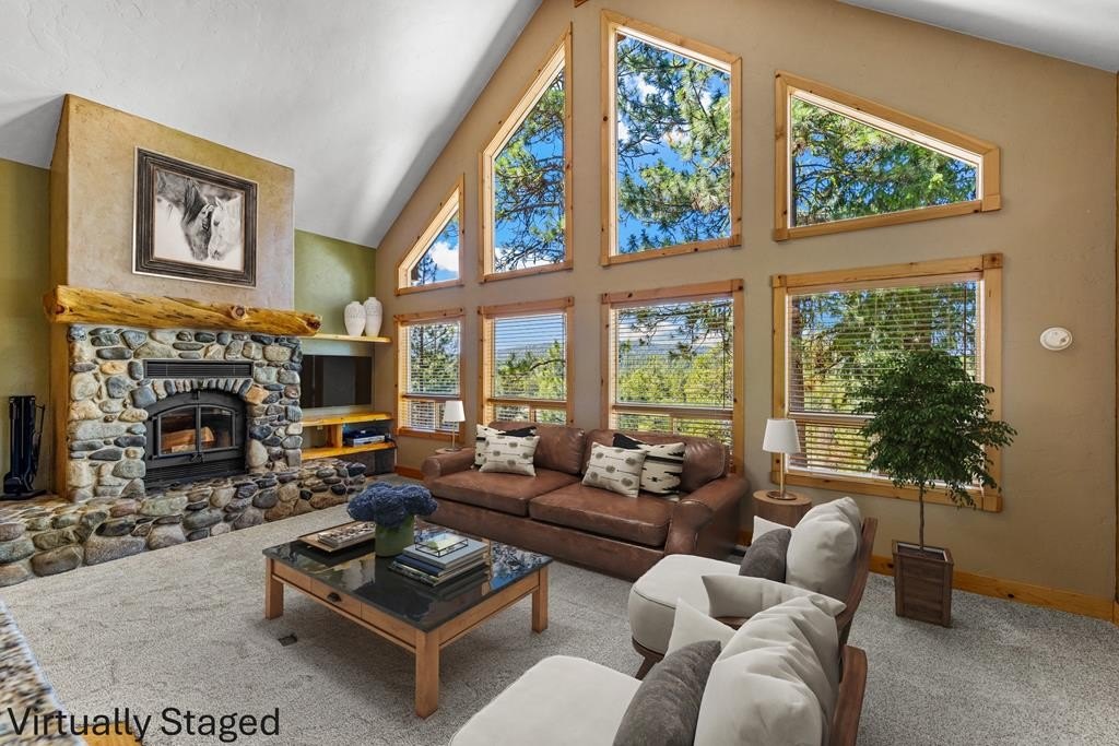 McCall, Idaho, 83638, United States, 3 Bedrooms Bedrooms, ,3 BathroomsBathrooms,Residential,Forsale,1946176