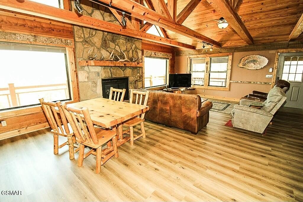 Sevierville, Tennessee, 37862, United States, 3 Bedrooms Bedrooms, ,3 BathroomsBathrooms,Residential,Forsale,1893748