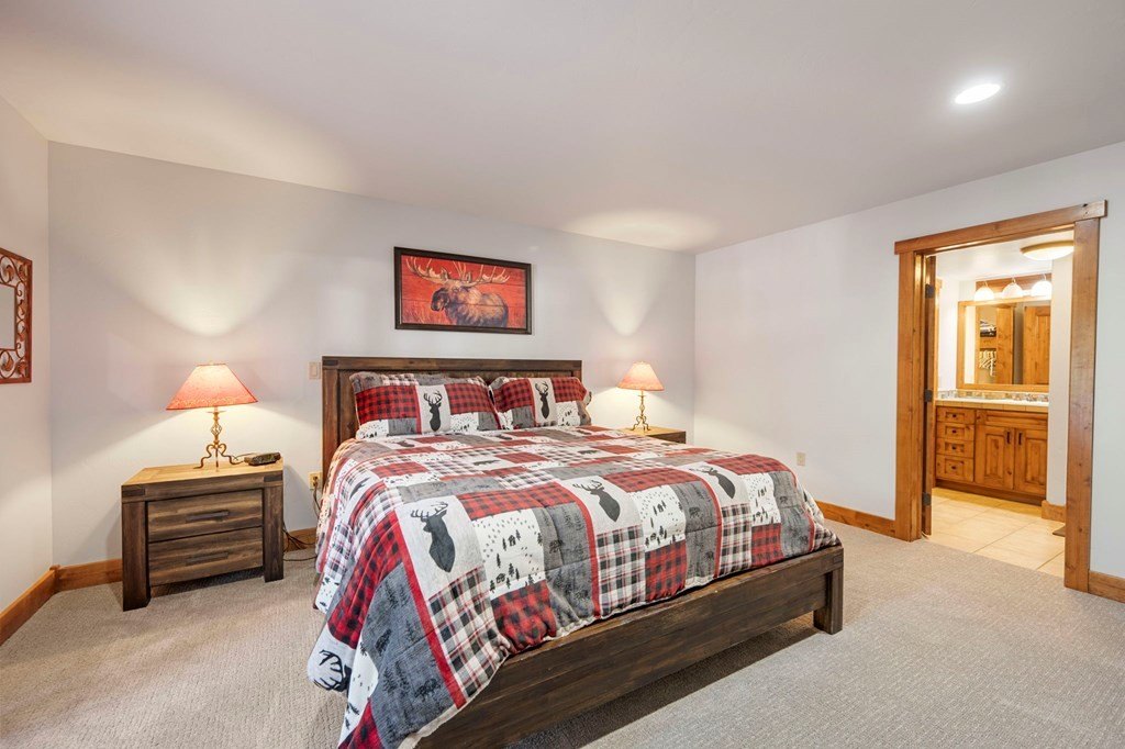 Donnelly, Idaho, 83615, United States, 4 Bedrooms Bedrooms, ,4 BathroomsBathrooms,Residential,Forsale,1946165