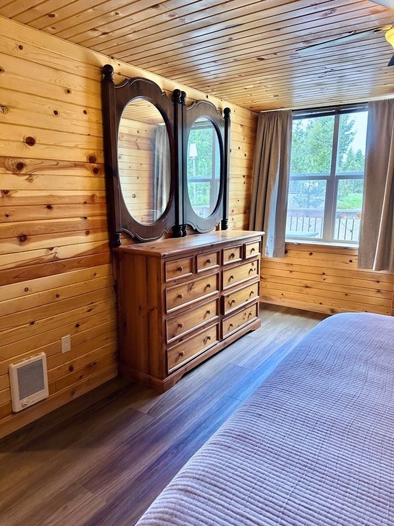 Cascade, Idaho, 83611, United States, 3 Bedrooms Bedrooms, ,1.5 BathroomsBathrooms,Residential,Forsale,1946148