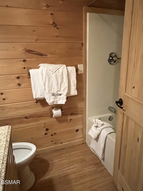 Sevierville, Tennessee, 37862, United States, 1 Bedroom Bedrooms, ,5 BathroomsBathrooms,Residential,Forsale,1910185