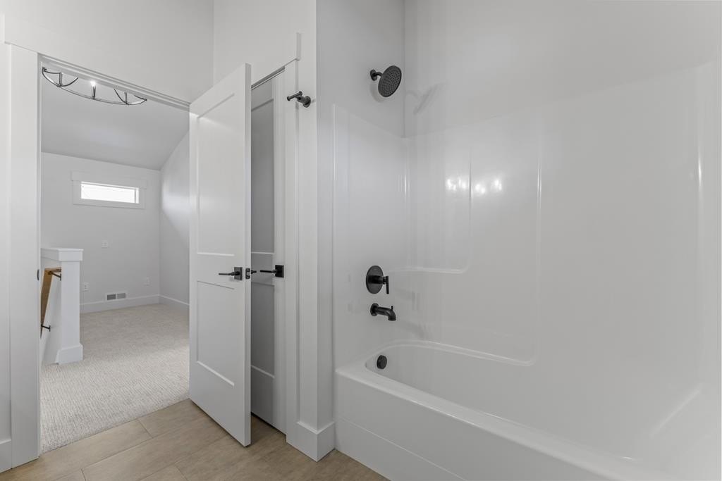 McCall, Idaho, 83638, United States, 4 Bedrooms Bedrooms, ,3 BathroomsBathrooms,Residential,Forsale,1889375