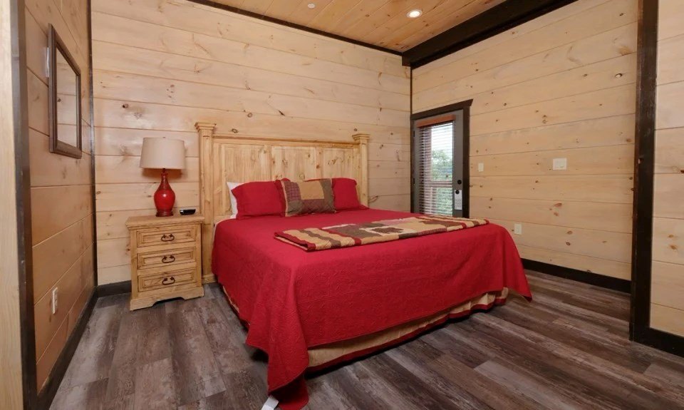 Sevierville, Tennessee, 37876, United States, 16 Bedrooms Bedrooms, ,16.5 BathroomsBathrooms,Residential,Forsale,1942439