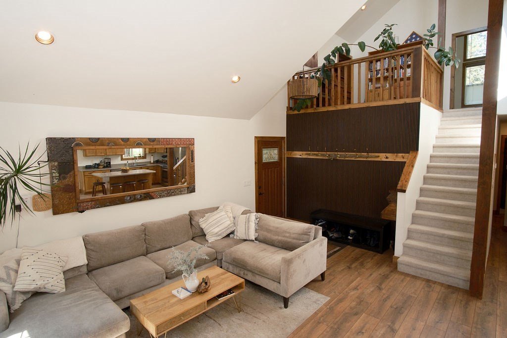 McCall, Idaho, 83638, United States, 4 Bedrooms Bedrooms, ,2 BathroomsBathrooms,Residential,Forsale,1946177