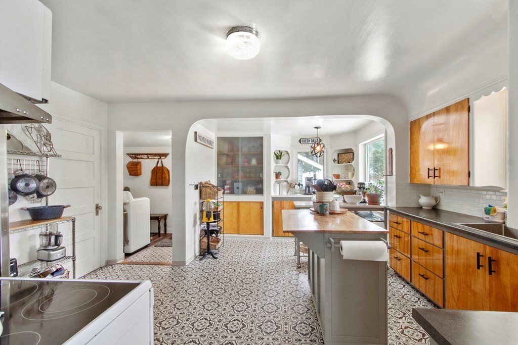 Cascade, Idaho, 83611, United States, 3 Bedrooms Bedrooms, ,2 BathroomsBathrooms,Residential,Forsale,1889400