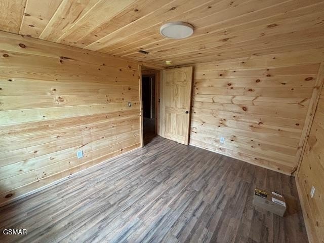 Sevierville, Tennessee, 37876, United States, 4 Bedrooms Bedrooms, ,2.5 BathroomsBathrooms,Residential,Forsale,1893693