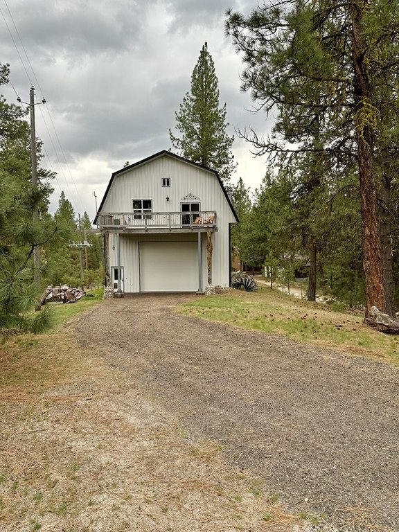 Cascade, Idaho, 83611, United States, 3 Bedrooms Bedrooms, ,1.5 BathroomsBathrooms,Residential,Forsale,1946148