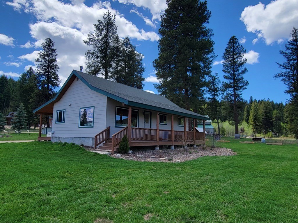 Cascade, Idaho, 83611, United States, 8 Bedrooms Bedrooms, ,9 BathroomsBathrooms,Residential,Forsale,1946149