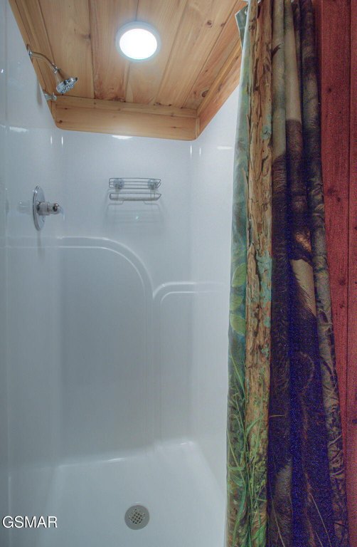 Pigeon Forge, Tennessee, 37863, United States, 3 Bedrooms Bedrooms, ,2 BathroomsBathrooms,Residential,Forsale,1971837