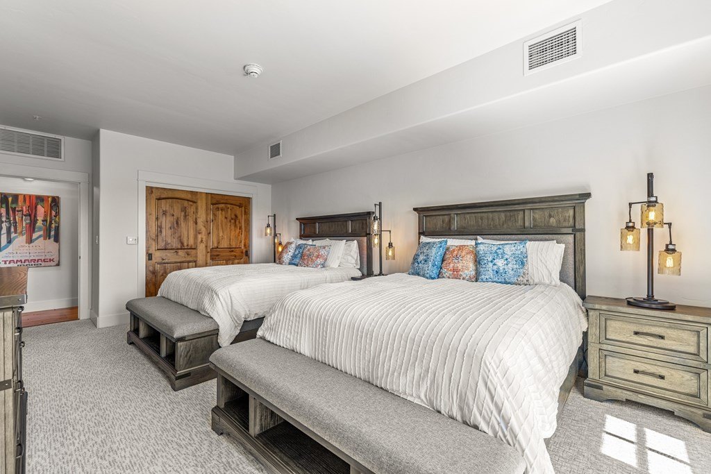 Donnelly, Idaho, 83615, United States, 2 Bedrooms Bedrooms, ,Residential,Forsale,1889380