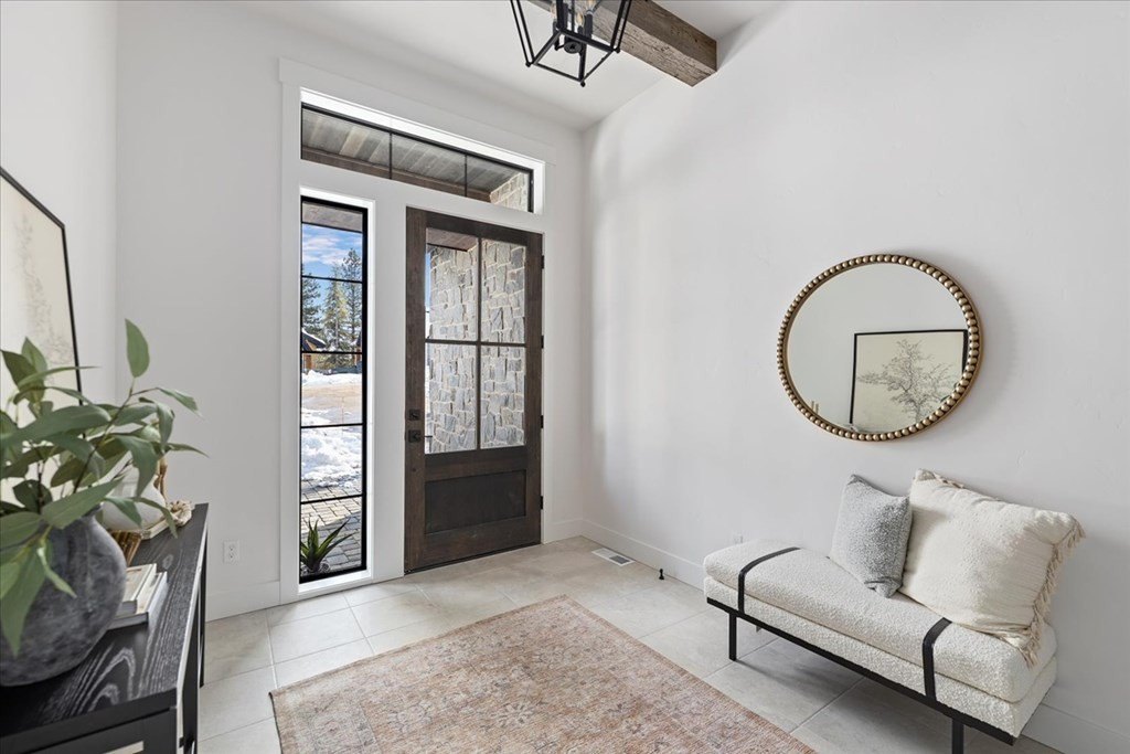 Donnelly, Idaho, 83615, United States, 4 Bedrooms Bedrooms, ,3.5 BathroomsBathrooms,Residential,Forsale,1946171