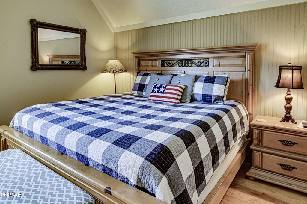Pigeon Forge, Tennessee, 37863, United States, 2 Bedrooms Bedrooms, ,2 BathroomsBathrooms,Residential,Forsale,1942451