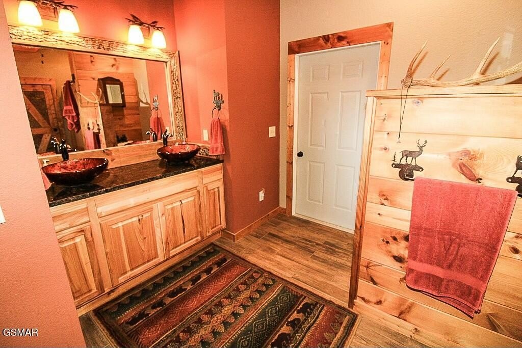 Sevierville, Tennessee, 37862, United States, 3 Bedrooms Bedrooms, ,3 BathroomsBathrooms,Residential,Forsale,1893748