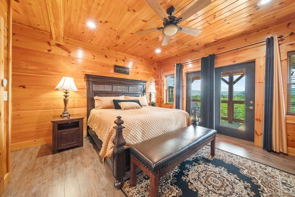 Sevierville, Tennessee, 37876, United States, 4 Bedrooms Bedrooms, ,5.5 BathroomsBathrooms,Residential,Forsale,1999451