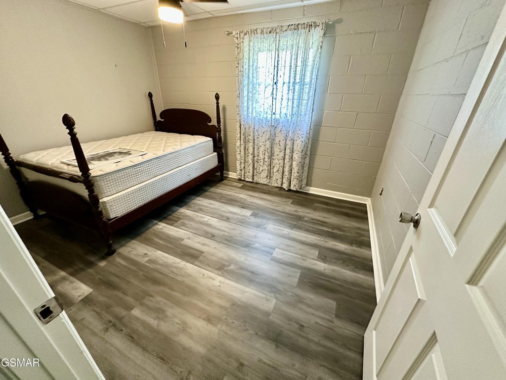 Pigeon Forge, Tennessee, 37863, United States, 5 Bedrooms Bedrooms, ,4 BathroomsBathrooms,Residential,Forsale,1910194