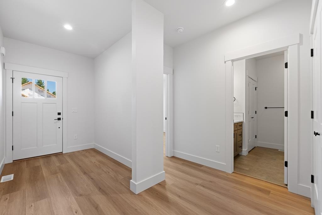 McCall, Idaho, 83638, United States, 4 Bedrooms Bedrooms, ,3 BathroomsBathrooms,Residential,Forsale,1889375