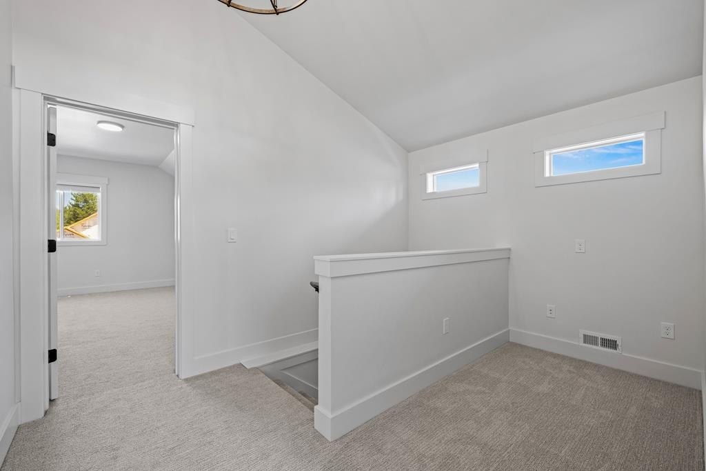 McCall, Idaho, 83638, United States, 4 Bedrooms Bedrooms, ,3 BathroomsBathrooms,Residential,Forsale,1889375