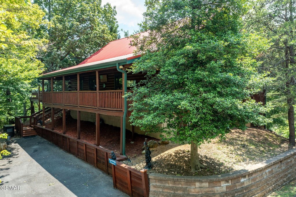 Pigeon Forge, Tennessee, 37863, United States, 3 Bedrooms Bedrooms, ,2 BathroomsBathrooms,Residential,Forsale,1971837 Pigeon Forge, Tennessee, 37863, United States, 3 Bedrooms Bedrooms, ,2 BathroomsBathrooms,Residential,Forsale,1971837