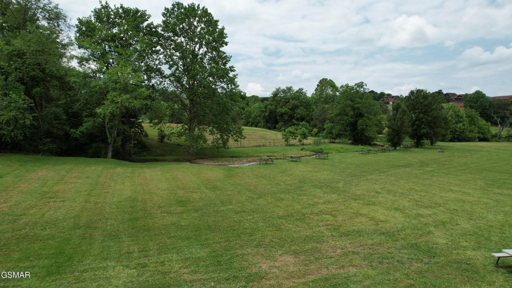 Sevierville, Tennessee, 37862, United States, ,Commercial,Forsale,1910217