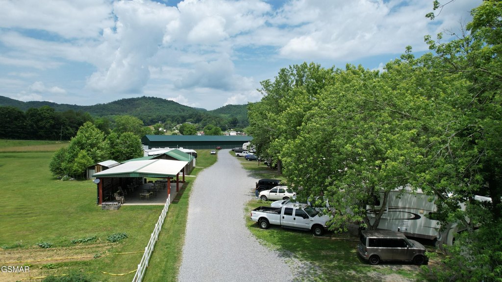 Sevierville, Tennessee, 37862, United States, ,Commercial,Forsale,1910217