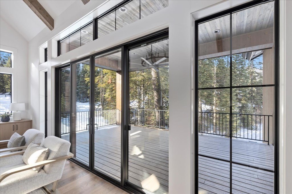 Donnelly, Idaho, 83615, United States, 4 Bedrooms Bedrooms, ,3.5 BathroomsBathrooms,Residential,Forsale,1946171