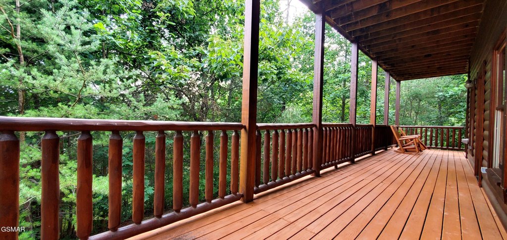 Sevierville, Tennessee, 37862, United States, 3 Bedrooms Bedrooms, ,3 BathroomsBathrooms,Residential,Forsale,1942441