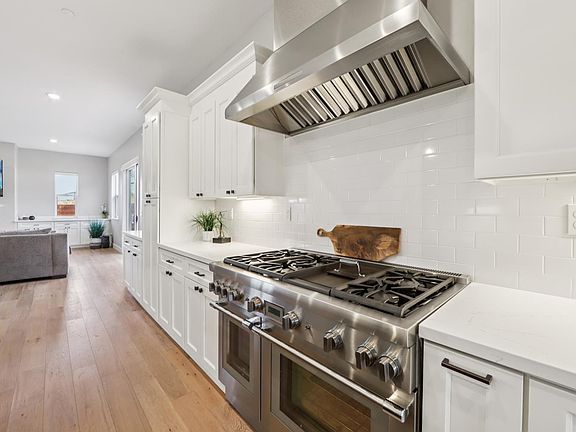 Santa Rosa, California, 95403, United States, 3 Bedrooms Bedrooms, ,3 BathroomsBathrooms,Residential,Forsale,1934066