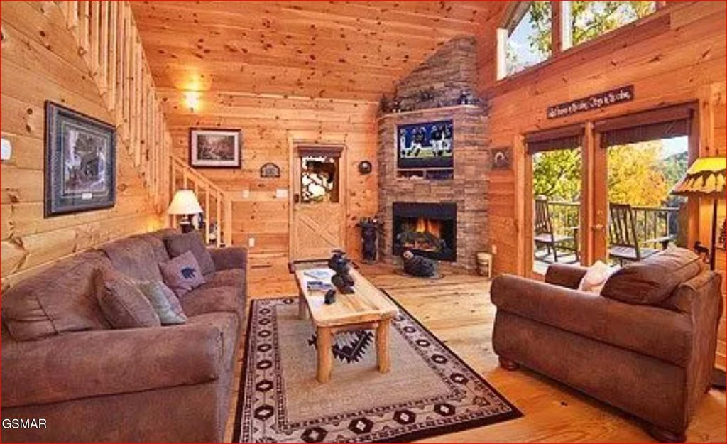 Pigeon Forge, Tennessee, 37863, United States, 1 Bedroom Bedrooms, ,2 BathroomsBathrooms,Residential,Forsale,1893744