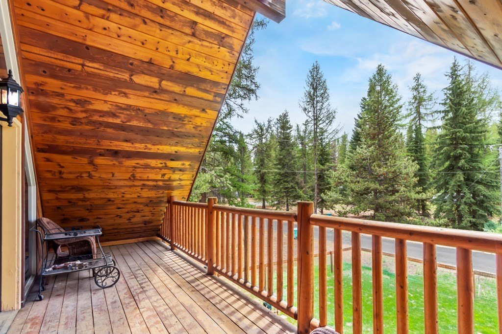 Donnelly, Idaho, 83615, United States, 3 Bedrooms Bedrooms, ,2 BathroomsBathrooms,Residential,Forsale,1889401