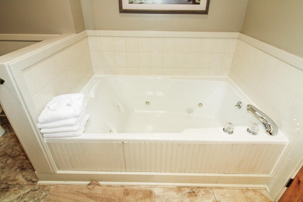 Sevierville, Tennessee, 37862, United States, 3 Bedrooms Bedrooms, ,2 BathroomsBathrooms,Residential,Forsale,1971862