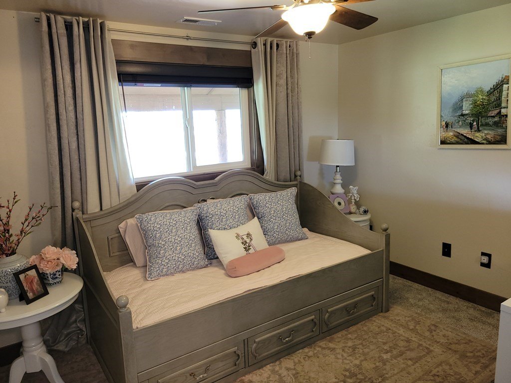 Cascade, Idaho, 83611, United States, 8 Bedrooms Bedrooms, ,9 BathroomsBathrooms,Residential,Forsale,1946149