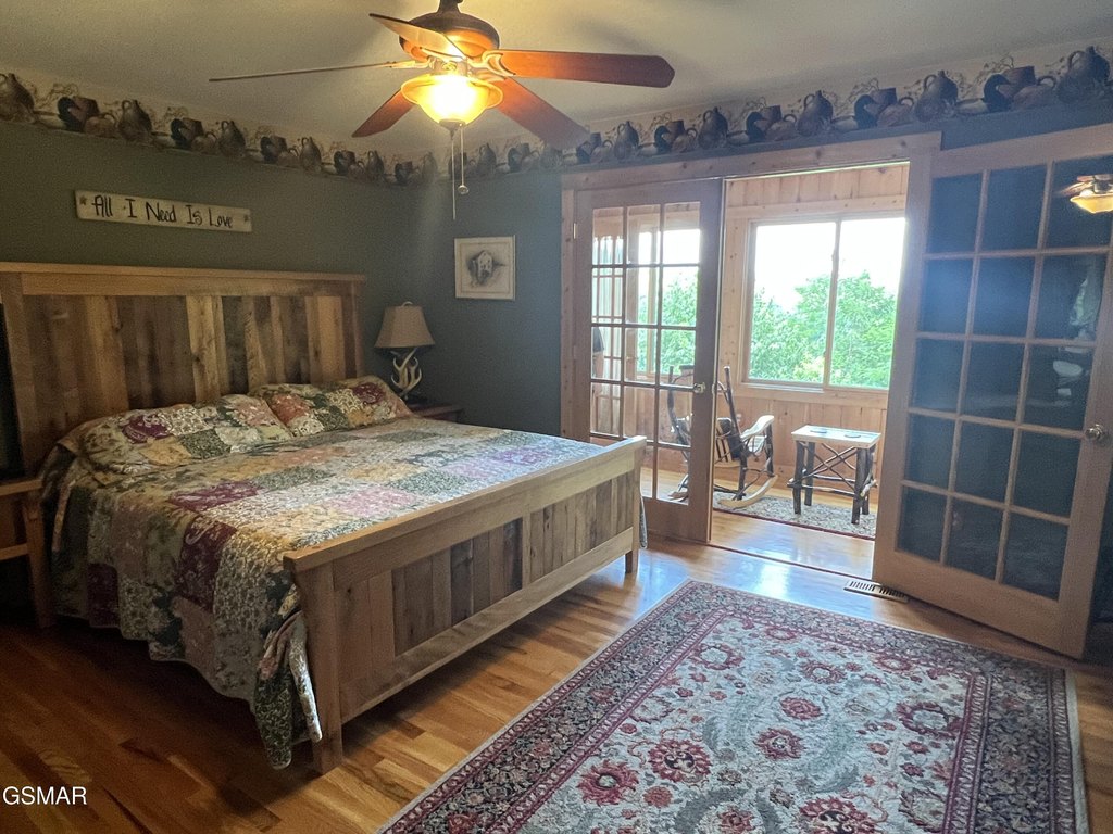 Sevierville, Tennessee, 37862, United States, 3 Bedrooms Bedrooms, ,3 BathroomsBathrooms,Residential,Forsale,1910187