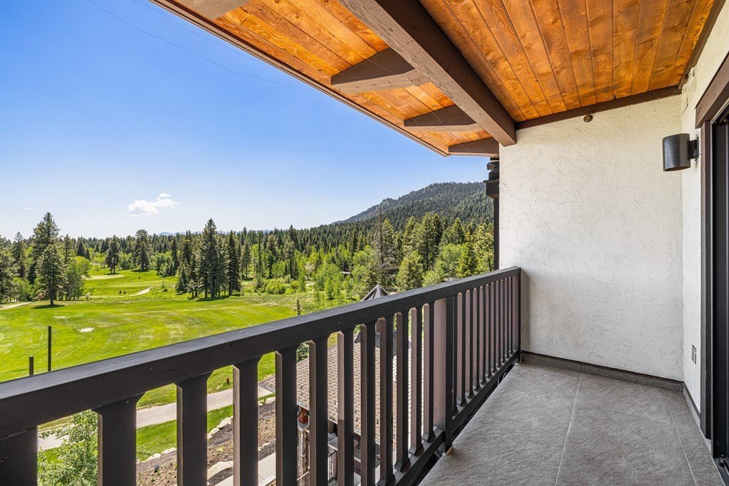 Donnelly, Idaho, 83615, United States, 2 Bedrooms Bedrooms, ,Residential,Forsale,1889380