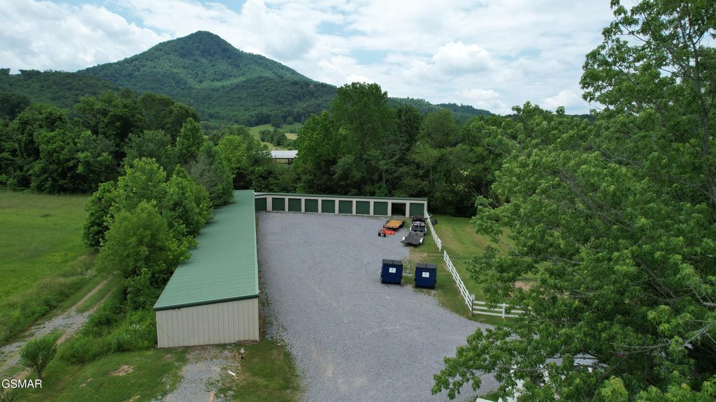 Sevierville, Tennessee, 37862, United States, ,Commercial,Forsale,1910217