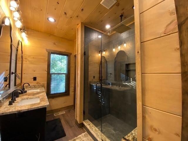Sevierville, Tennessee, 37876, United States, 2 Bedrooms Bedrooms, ,2.5 BathroomsBathrooms,Residential,Forsale,1893694