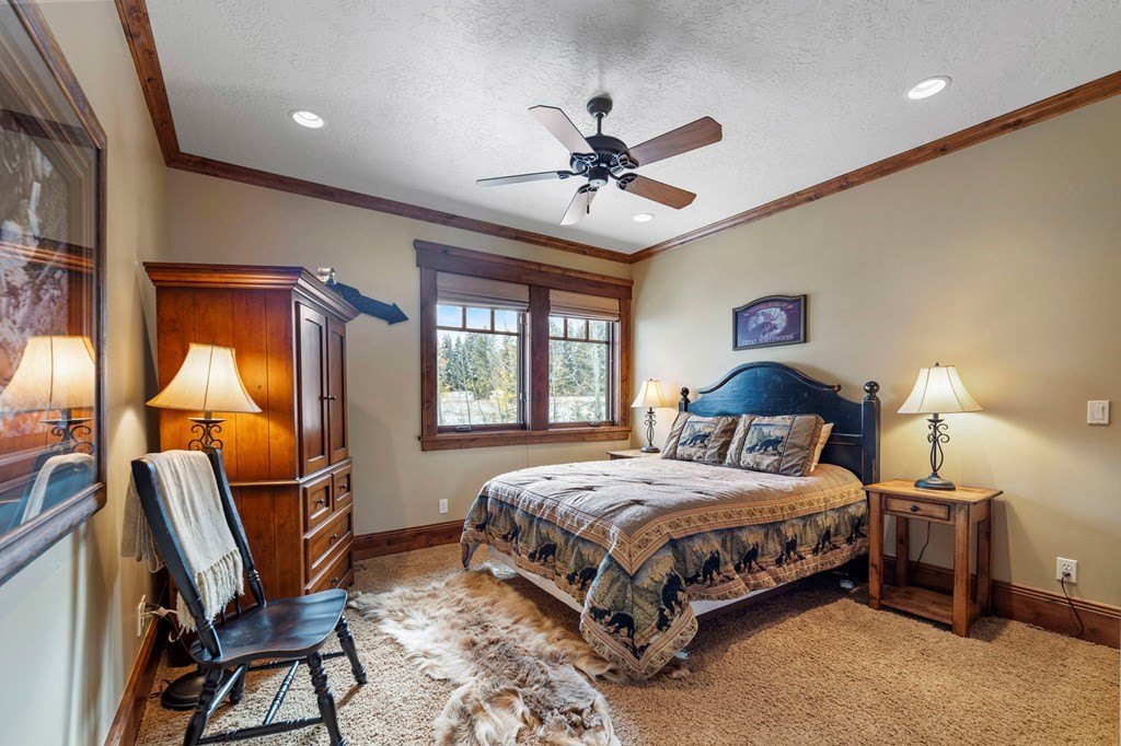 Donnelly, Idaho, 83615, United States, 4 Bedrooms Bedrooms, ,Residential,Forsale,1889372