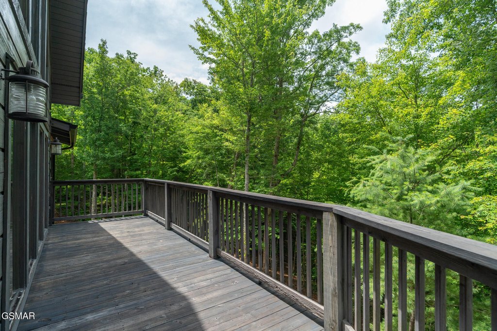 Walland, Tennessee, 37886, United States, 2 Bedrooms Bedrooms, ,2 BathroomsBathrooms,Residential,Forsale,1910195