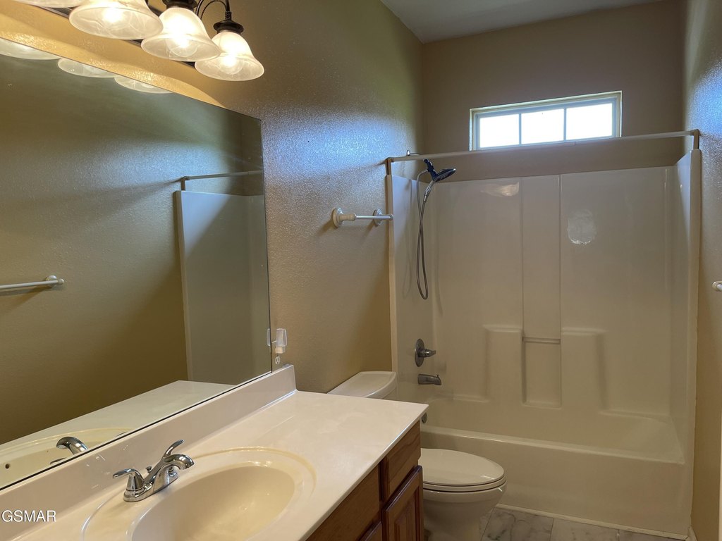 Sevierville, Tennessee, 37862, United States, 3 Bedrooms Bedrooms, ,2 BathroomsBathrooms,Residential,Forsale,1910215