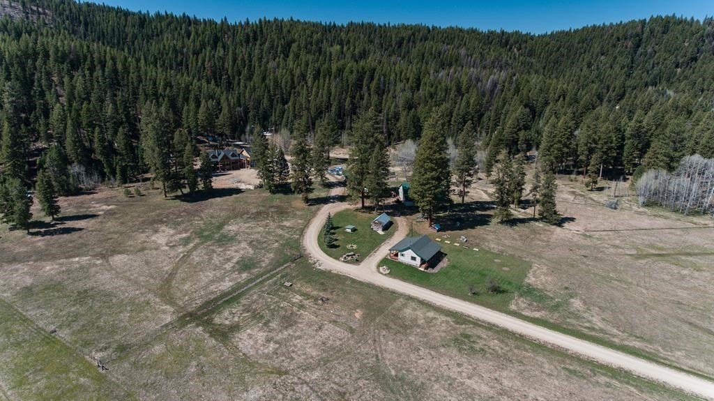 Cascade, Idaho, 83611, United States, 8 Bedrooms Bedrooms, ,9 BathroomsBathrooms,Residential,Forsale,1946149