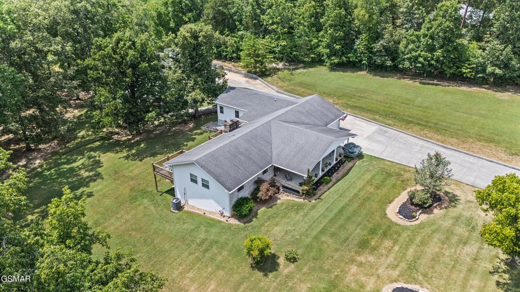 Sevierville, Tennessee, 37876, United States, 4 Bedrooms Bedrooms, ,3 BathroomsBathrooms,Residential,Forsale,1942460