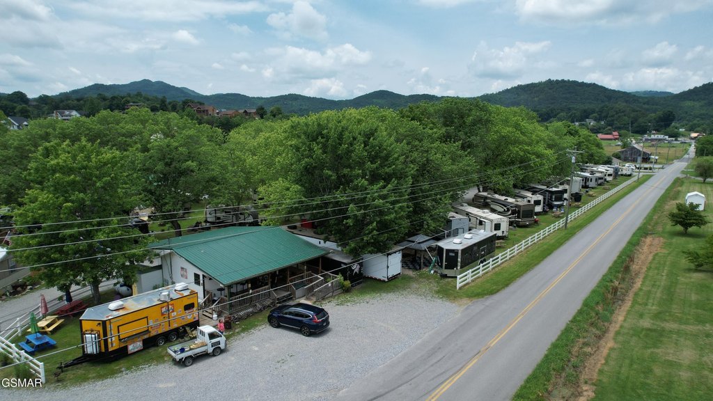 Sevierville, Tennessee, 37862, United States, ,Commercial,Forsale,1910217