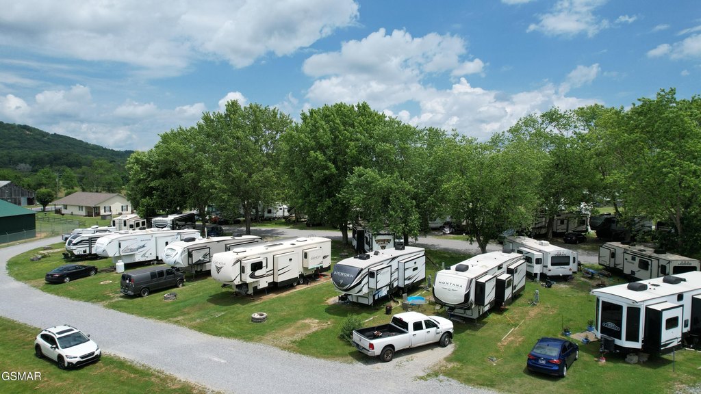 Sevierville, Tennessee, 37862, United States, ,Commercial,Forsale,1910217