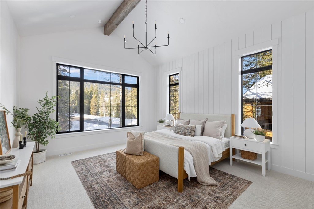 Donnelly, Idaho, 83615, United States, 4 Bedrooms Bedrooms, ,3.5 BathroomsBathrooms,Residential,Forsale,1946171