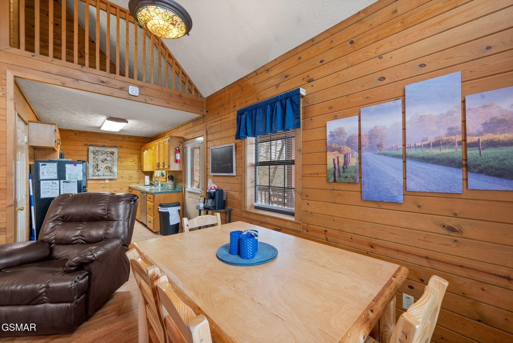 Sevierville, Tennessee, 37862, United States, 3 Bedrooms Bedrooms, ,3 BathroomsBathrooms,Residential,Forsale,1942453