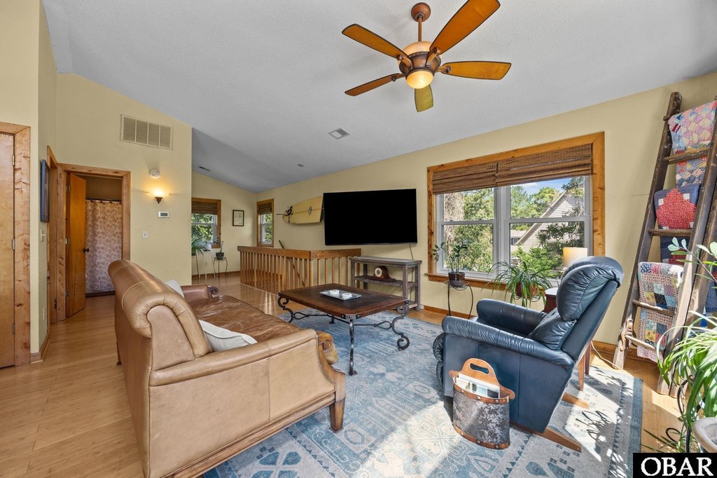 Nags Head, North Carolina, 27959, United States, 4 Bedrooms Bedrooms, ,2 BathroomsBathrooms,Residential,Forsale,1951932