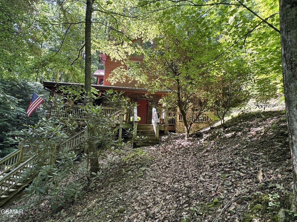 Sevierville, Tennessee, 37862, United States, 2 Bedrooms Bedrooms, ,2 BathroomsBathrooms,Residential,Forsale,1999460