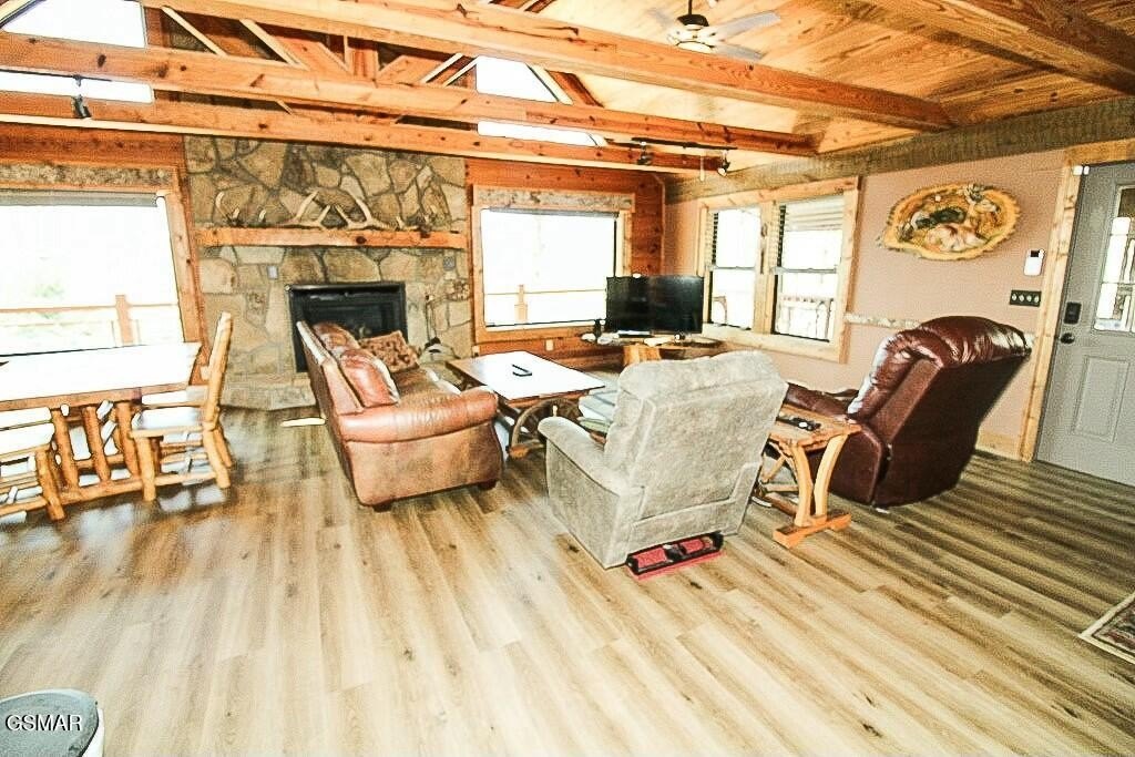 Sevierville, Tennessee, 37862, United States, 3 Bedrooms Bedrooms, ,3 BathroomsBathrooms,Residential,Forsale,1893748