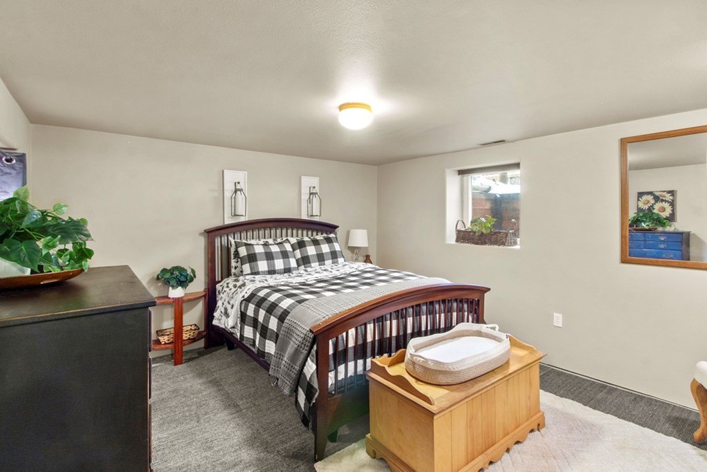 Cascade, Idaho, 83611, United States, 3 Bedrooms Bedrooms, ,2 BathroomsBathrooms,Residential,Forsale,1889400